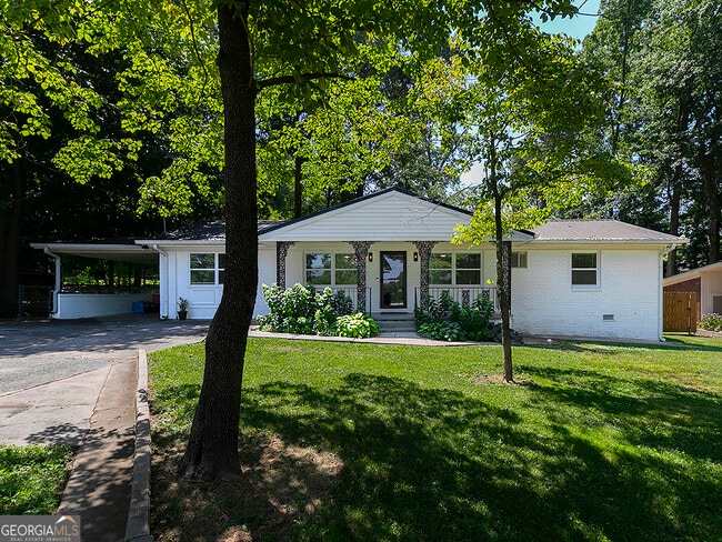 Building Photo - 3249 Howell Dr Rental