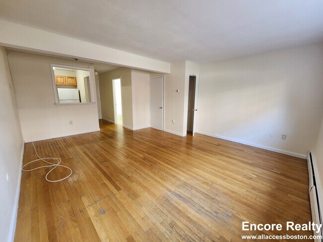 Photo - 34 Gardner St Unit 3