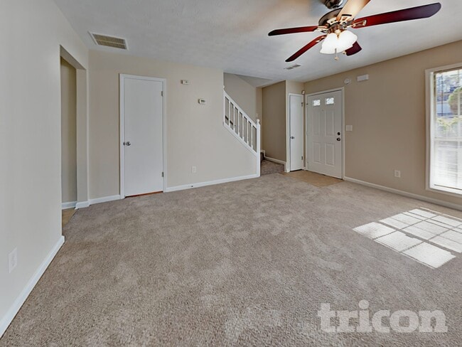 Photo - 2481 Dublin Ct