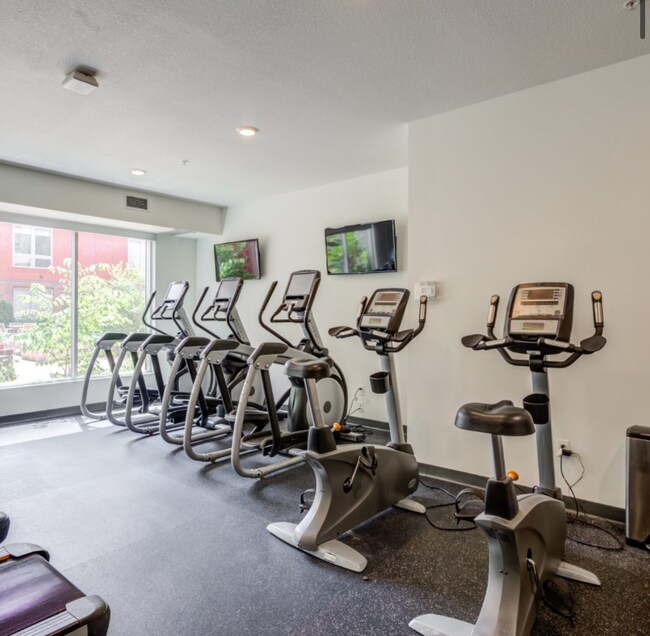 Photo - 1101 University Ave SE Unidad 422