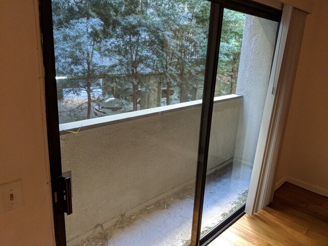 Photo - Great Condo in WeHo for Rent Unidad 3