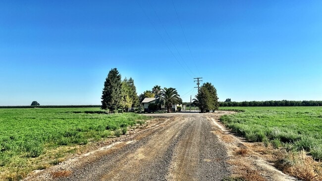 Photo - 7296 Ave 232