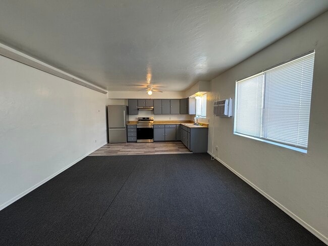2996 N Truwood Dr Unit B