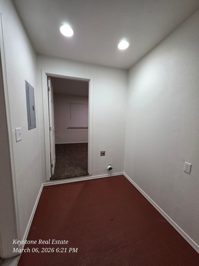 Photo - 15454 Unidad 15456