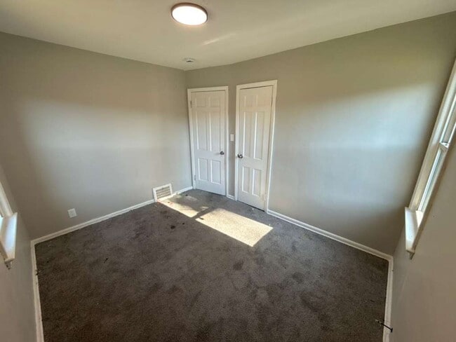 Photo - Convenient Showings — No Appointment Needed!