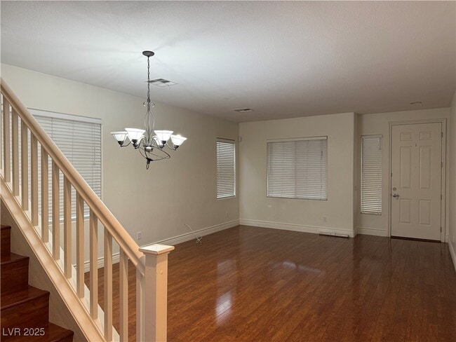 Photo - 406 1st on Dr