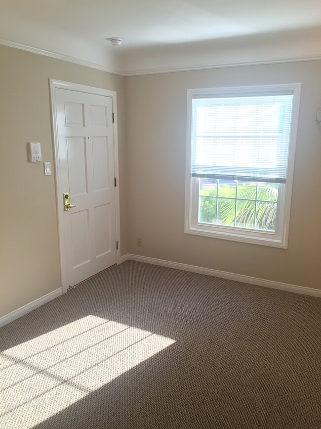 Photo - 209 S Hamilton Dr Unidad 209