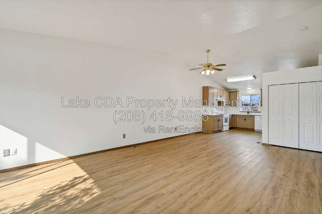 Photo - 202 Lava Ln