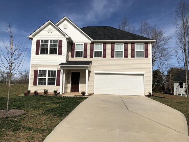 Photo - 104 Mulligan Dr House