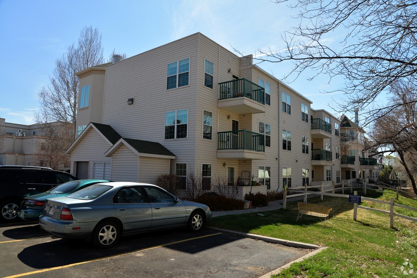 Photo - Tanglewood Condominiums