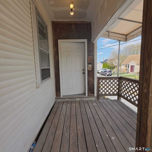 Photo - 124 Geddes Terrace Unit Right