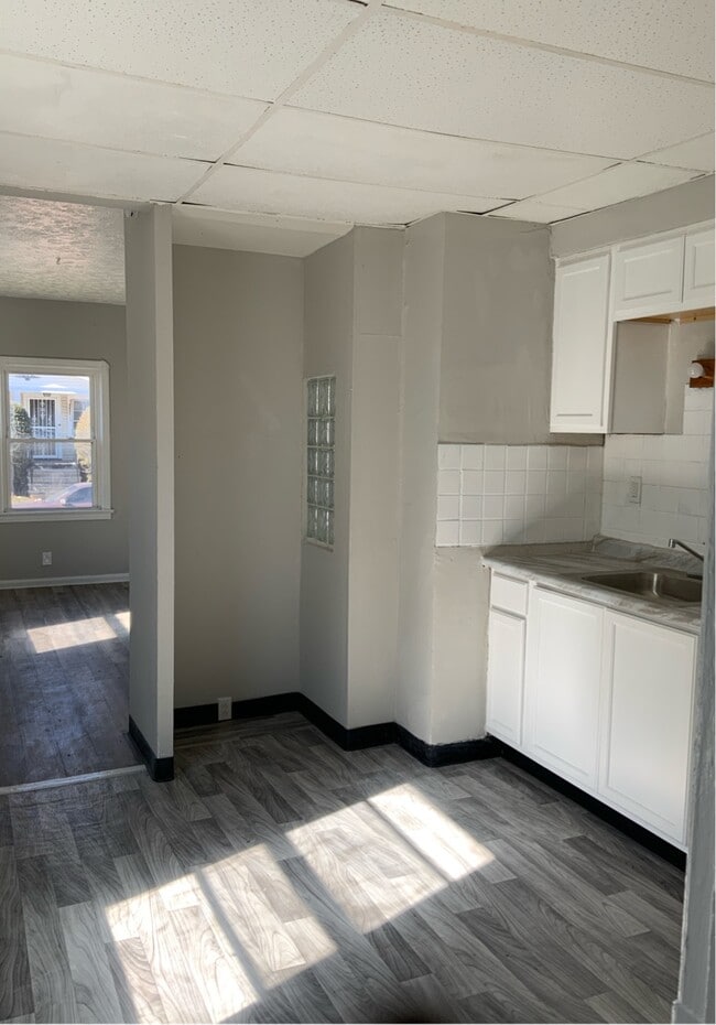 Photo - 3449 E 71st St