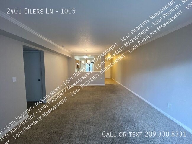 Photo - 2401 Eilers Ln