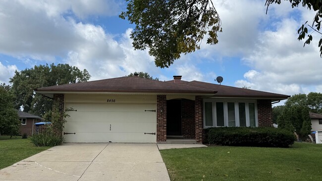 Building Photo - 8456 Dixon Ct Rental