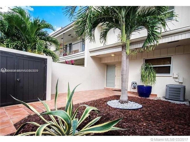 Building Photo - 8119 SW 81st Pl