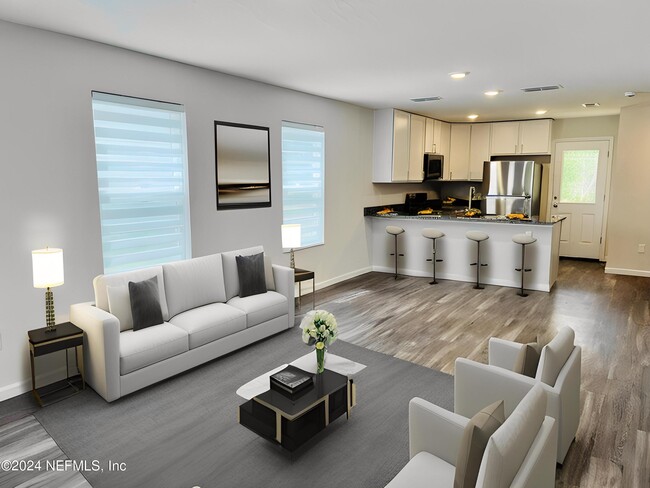 Photo - 575 S Woodlawn St