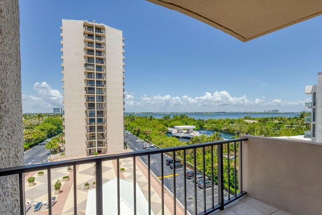 Photo - 4200 N Ocean Dr Unit 1-605