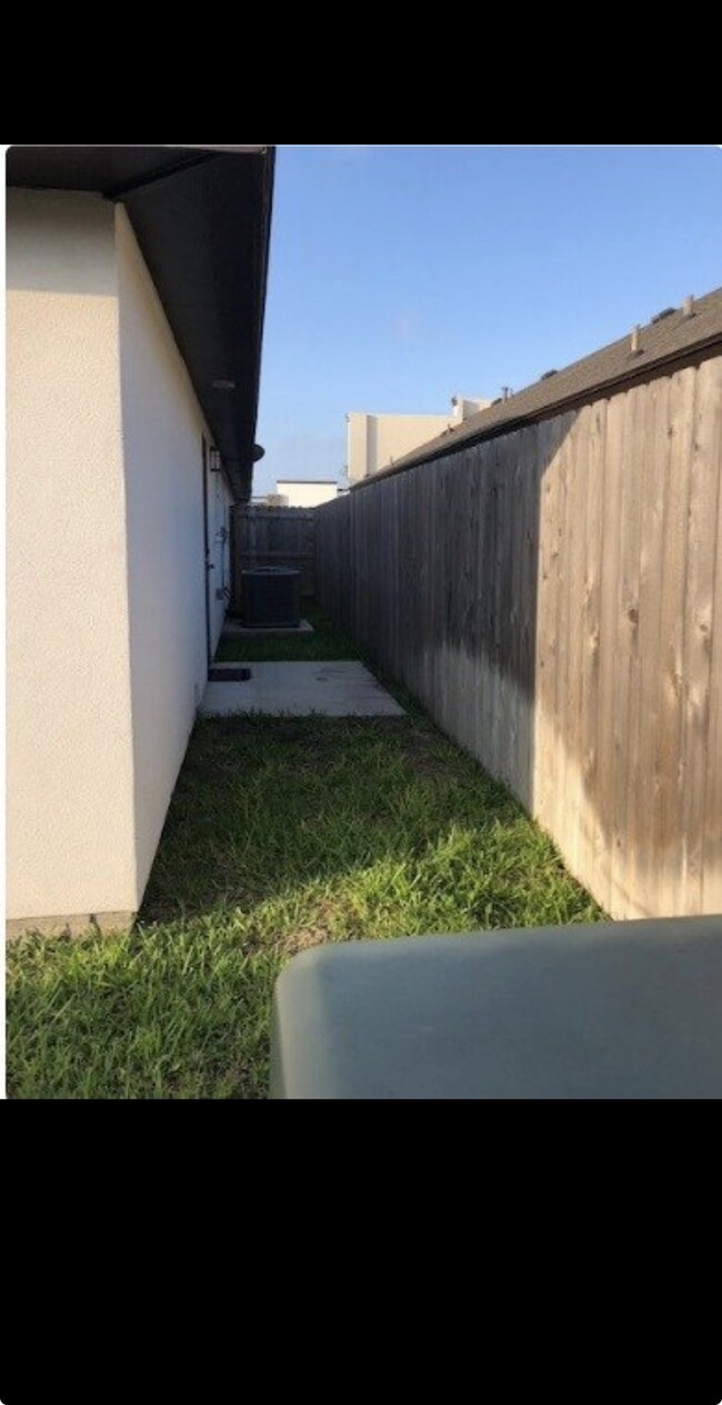 Photo - 205 Teak Dr Unit 4