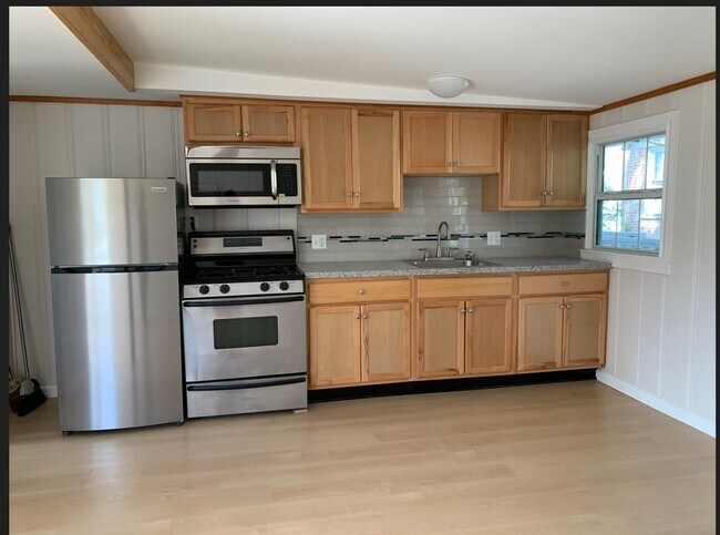 Photo - 1959 Richmond Ave