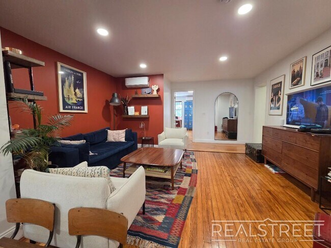 Photo - Stunning 3br/2 Bath in Prime Carroll Gardens Unidad 1
