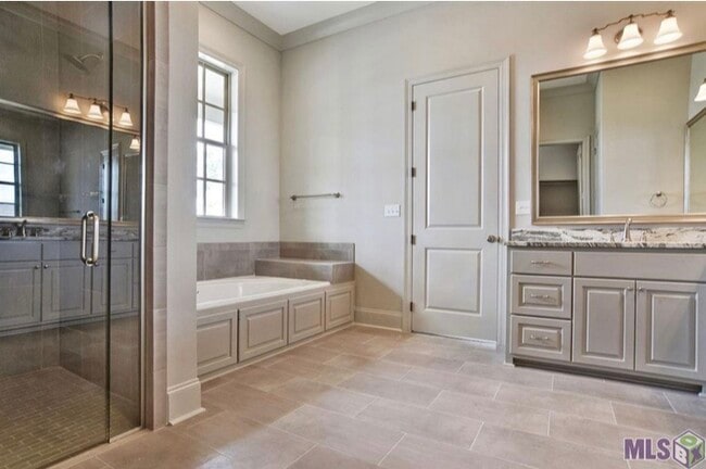 Photo - 10851 Cane Mill Ln