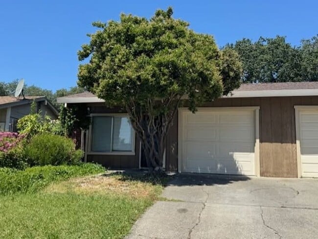 Duplex for Rent – Citrus Heights, CA - Duplex for Rent – Citrus Heights, CA House