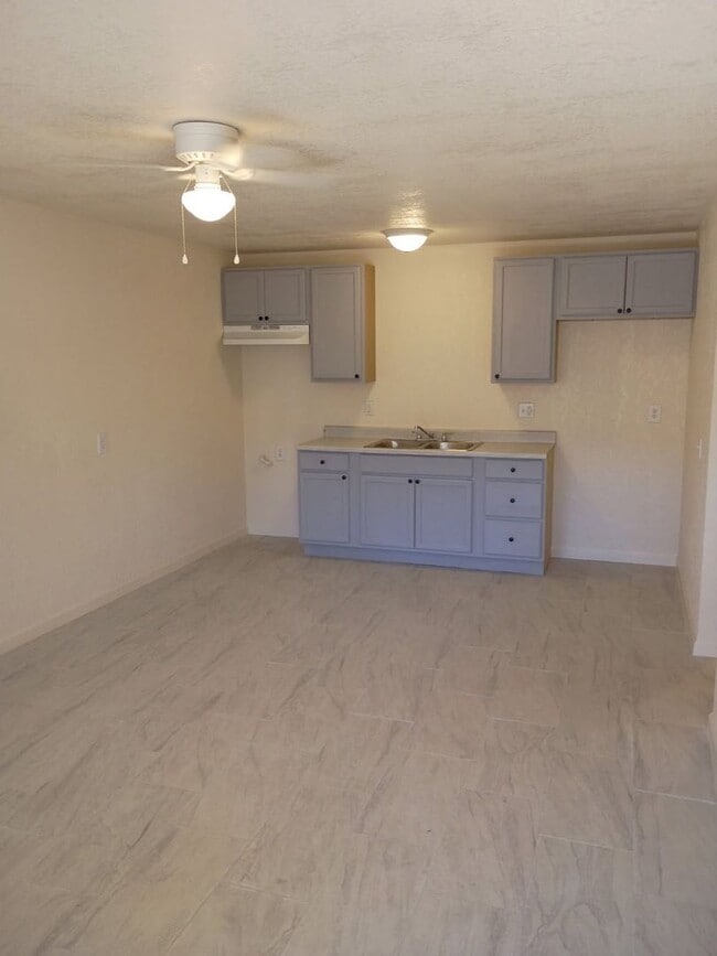 Photo - Agua Caliente Apartments