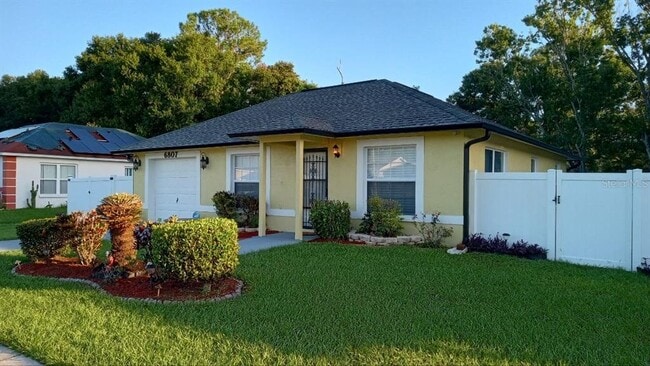 Photo - 6807 Kingston Dr