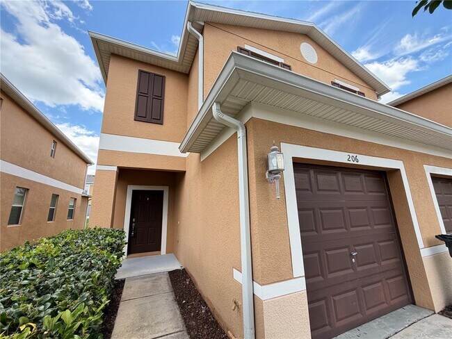 Photo - 206 Scaton Way