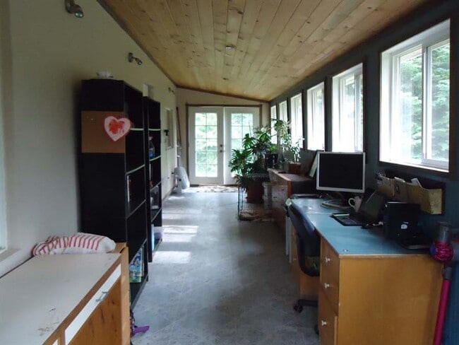 Sunroom - 4373 Upper Gold Creek Rd