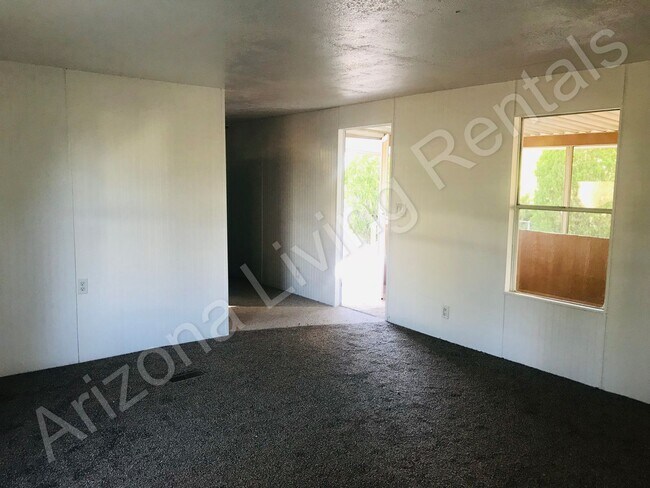 Photo - 2 BEDROOM WITH LARGE FENCED YARD
