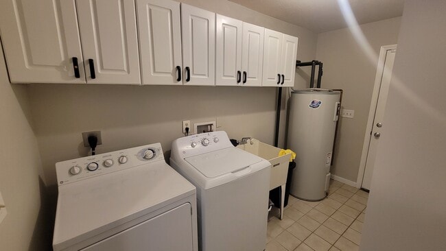 Photo - 615 Hilltop Terrace