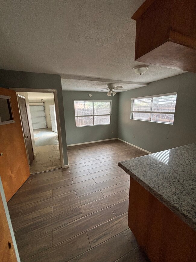 Dining Area - 307 N 38 1/2 St