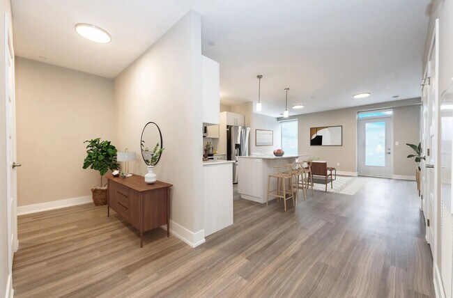 Photo - Clarence Square