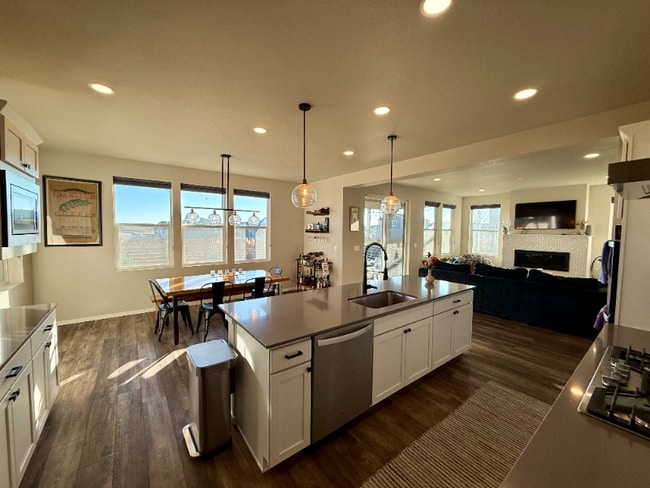 Photo - 450 Fairchild St Casa