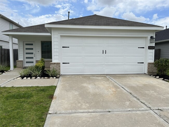 Building Photo - 21618 Lemon Beebrush Ln