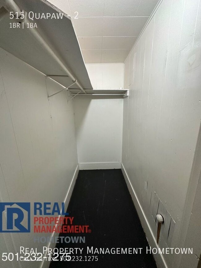 Photo - ALL UTILITIES INCLUDED!! 1bd/1ba in the He... Unit 2