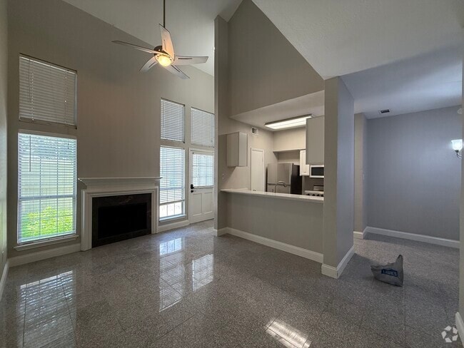 Building Photo - 6220 Bentwood Trail Unit 804 Rental