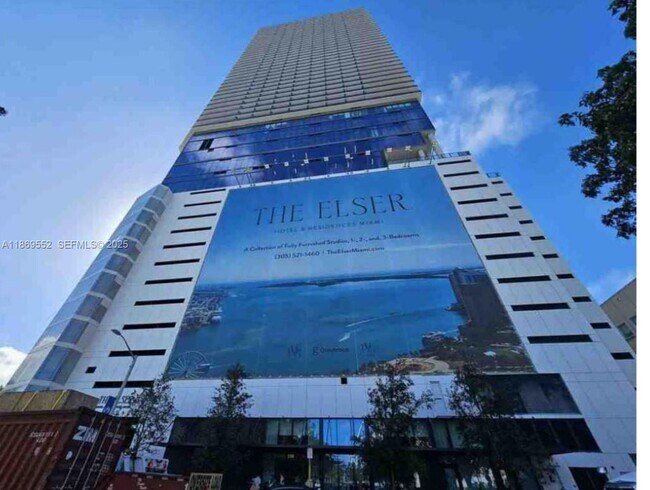 Building Photo - 398 NE 5th St Unit 4605