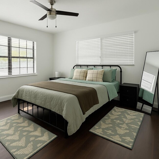 Photo - 129 Alachua Dr