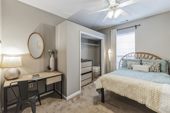 Photo - Hill Place Apartments