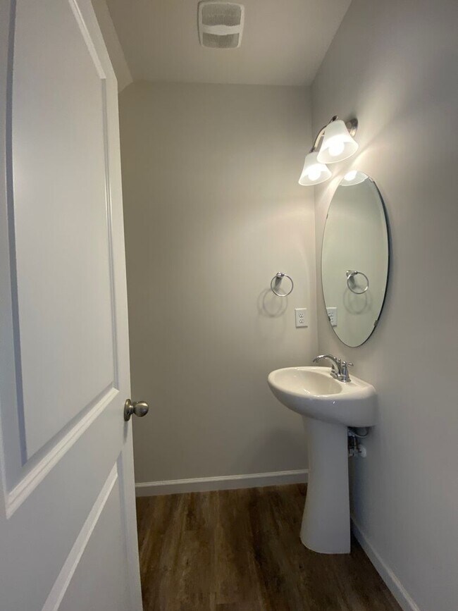 Room for Rent in 3 Bedroom Townhome at 110... House Rental in Belmont