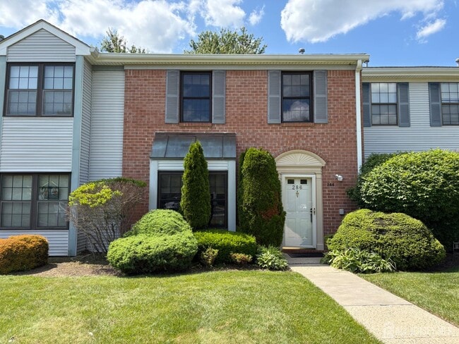 Photo - 286 Bromley Pl Townhome