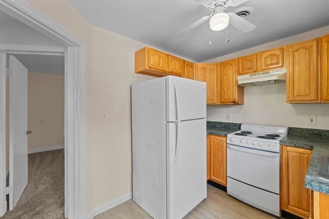 Building Photo - 5410 Belle Vista Ave Unit 2nd Floor Rental