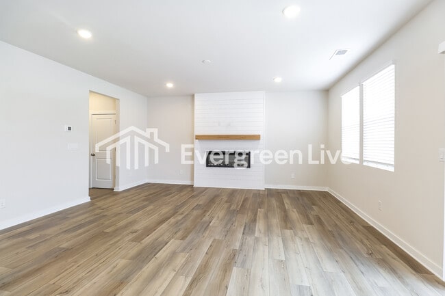 Photo - 561 Mountain Vw Dr