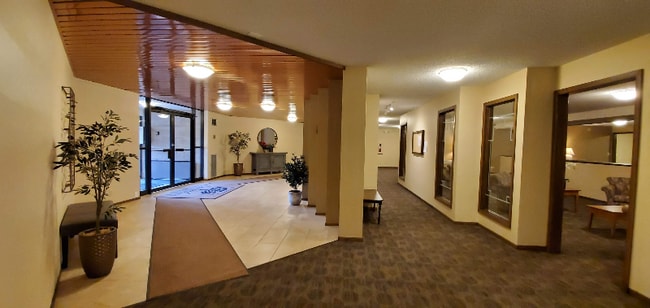 Photo - 6670 Vernon Ave S Unit 104