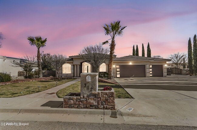 Photo - 312 Desert Garden Dr