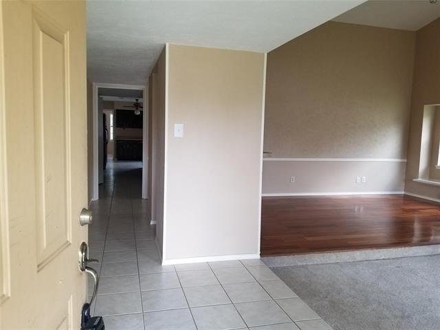 Photo - 1305 Clearview Dr