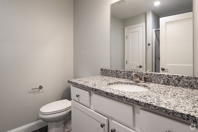 2BR, 1 Office, 2BA - 1200SF - Bathroom
