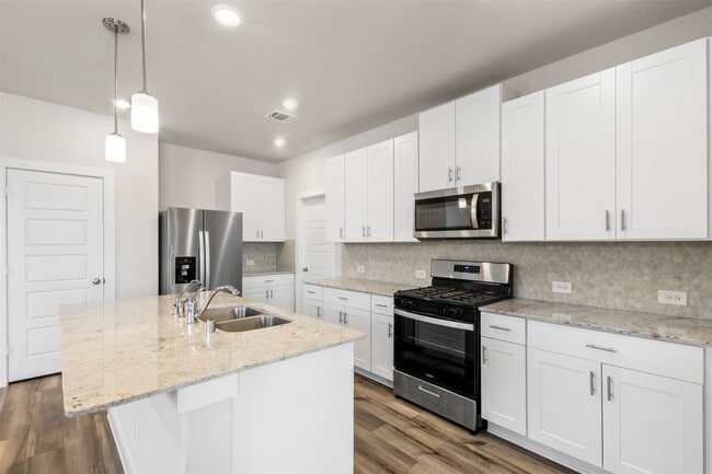 Photo - 18719 Chisholm Mdws Dr